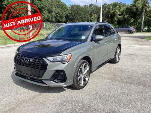 2021 Audi Q3 45 S line Premium