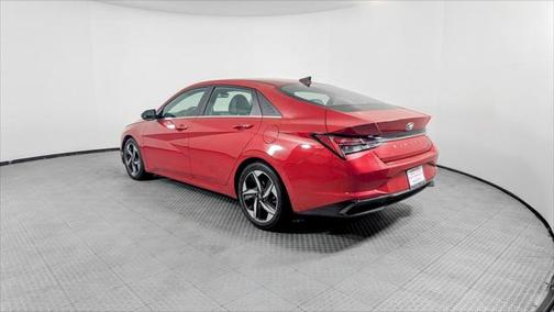 2021 Hyundai ELANTRA Limited