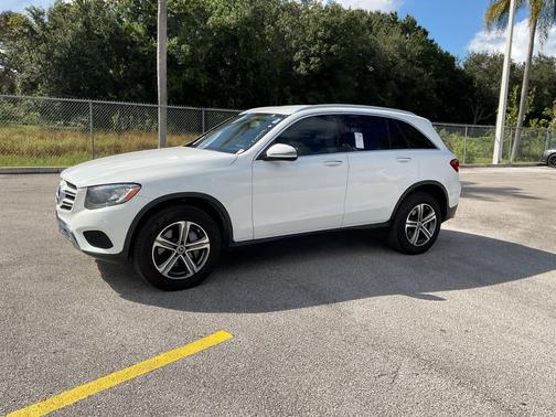 2019 Mercedes-Benz GLC 300 Base