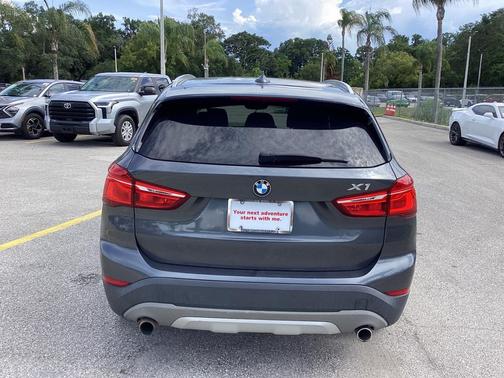 Mineral Gray Metallic 2018 BMW X1 xDrive28i