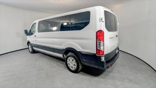 2022 Ford Transit-350 XLT