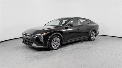 2025 Kia K4 LX