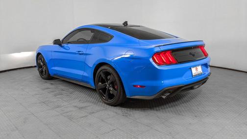2022 Ford Mustang EcoBoost Premium