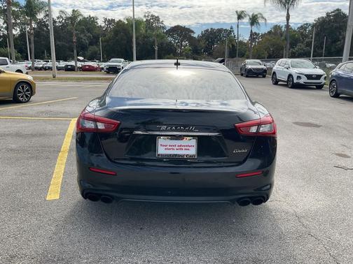 2019 Maserati Ghibli SEDAN