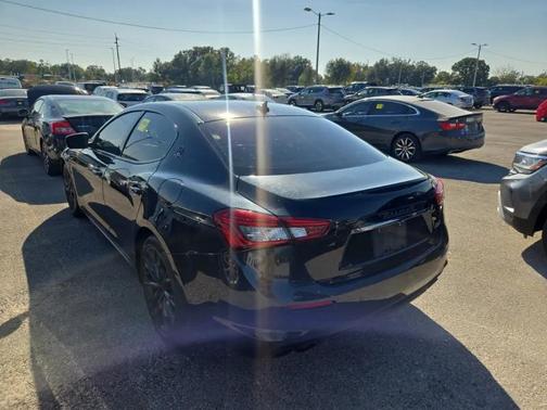 2019 Maserati Ghibli SEDAN