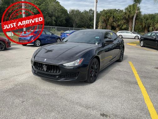 2019 Maserati Ghibli SEDAN