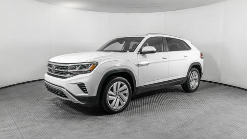 2021 Volkswagen Atlas Cross Sport 2.0T SE w/Technology