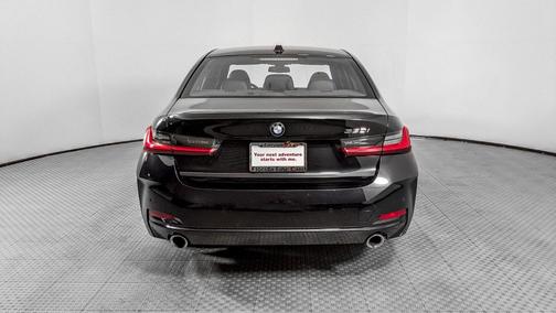 2024 BMW 330 i