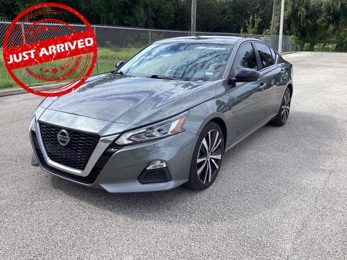 2022 Nissan Altima 2.5 SR