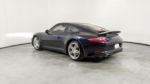 2017 Porsche 911 Carrera