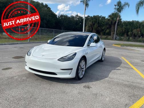 2020 Tesla Model 3 Standard Range Plus