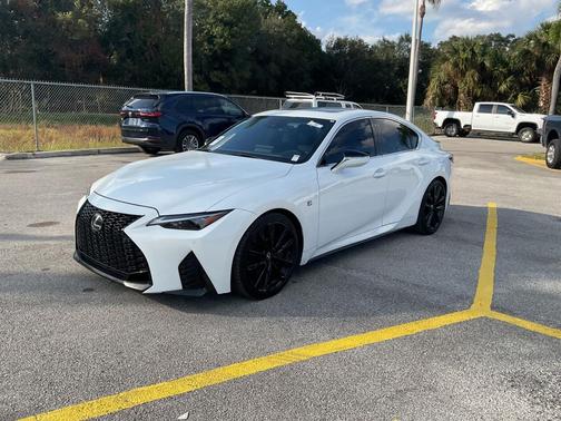 2022 Lexus IS 350 Base