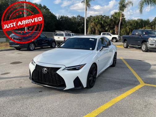 2022 Lexus IS 350 Base