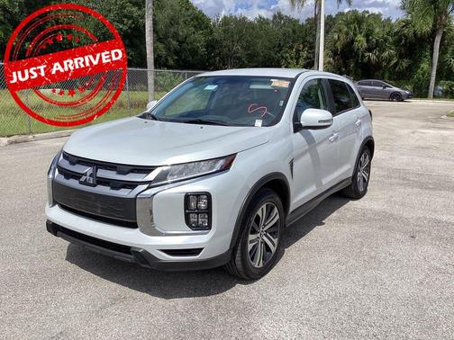 2024 Mitsubishi Outlander Sport SE