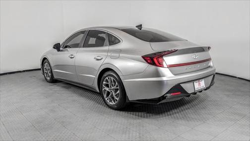 2021 Hyundai SONATA SEL