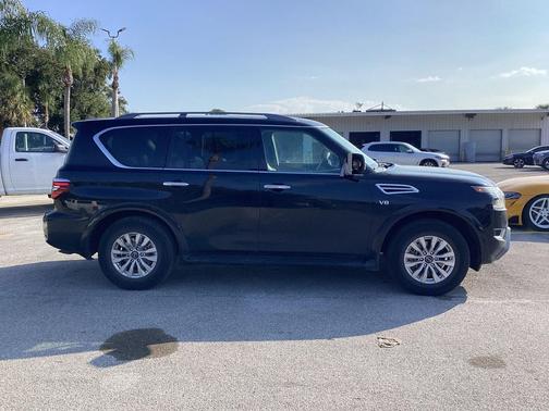 2021 Nissan Armada SV