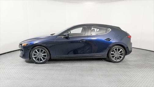 2022 Mazda Mazda3 FWD w/Select Package