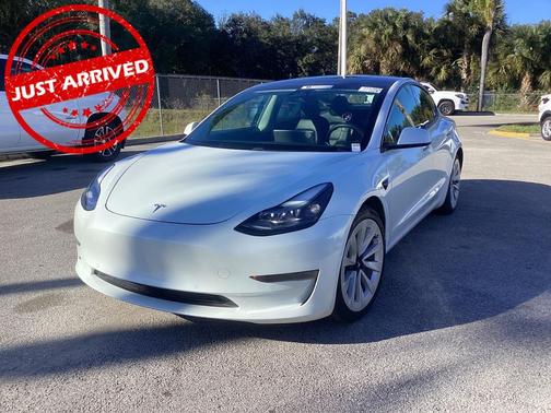 2021 Tesla Model 3 Standard Range Plus