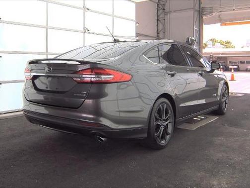 2018 Ford Fusion Hybrid SE