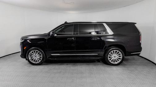 2022 Cadillac Escalade ESV Luxury