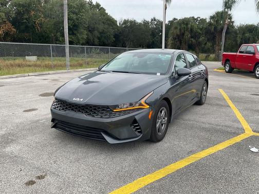 2022 Kia K5 LXS