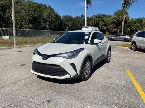 2020 Toyota C-HR LE