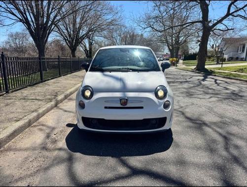 2015 FIAT 500 Abarth