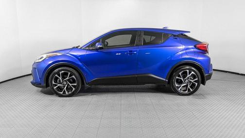 2021 Toyota C-HR XLE