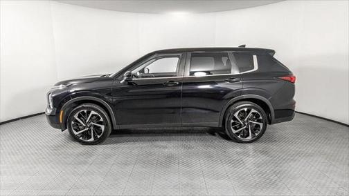 2022 Mitsubishi Outlander ES 2.5 2WD