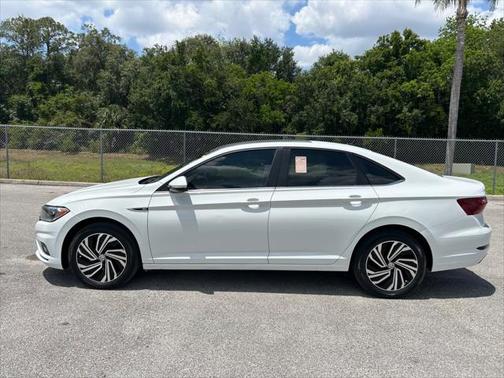 2021 Volkswagen Jetta 1.4T SEL Premium