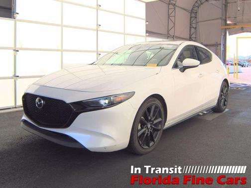 2022 Mazda Mazda3 FWD w/Premium Package