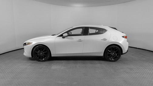 2022 Mazda Mazda3 FWD w/Premium Package