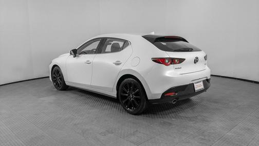 2022 Mazda Mazda3 FWD w/Premium Package