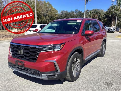 2023 Honda Pilot EX-L 8 PASSENGER
