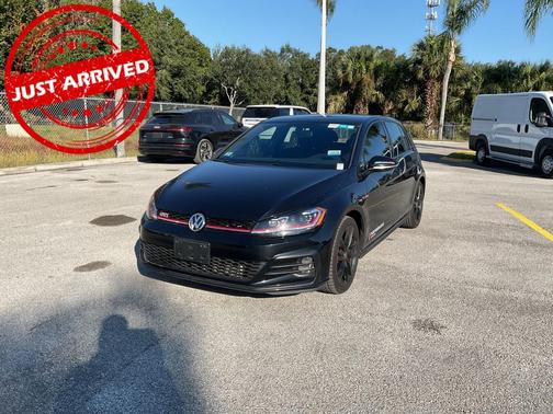 2019 Volkswagen Golf GTI 2.0T S 4-Door