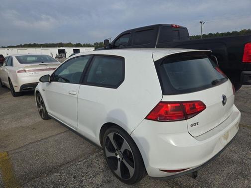 2016 Volkswagen Golf GTI 2.0T S 4-Door