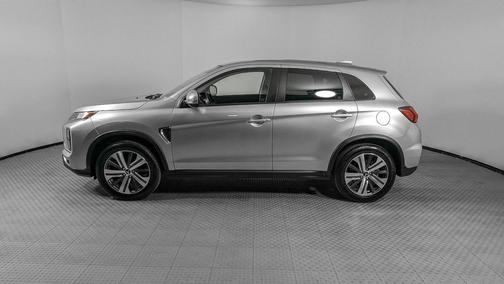 2024 Mitsubishi Outlander Sport SE