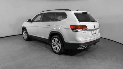 2022 Volkswagen Atlas 3.6L SE w/Technology