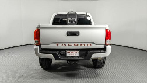 2017 Toyota Tacoma SR