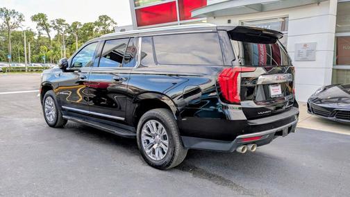 2023 GMC Yukon XL Denali