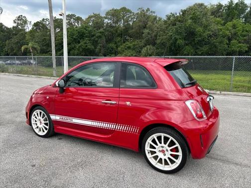 2013 FIAT 500 Abarth