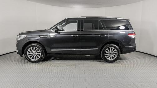 2023 Lincoln Navigator Standard