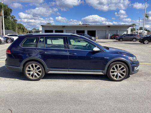 2019 Volkswagen Golf Alltrack TSI SE