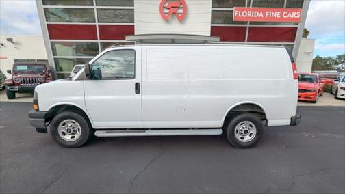 2022 GMC Savana 2500 Work Van