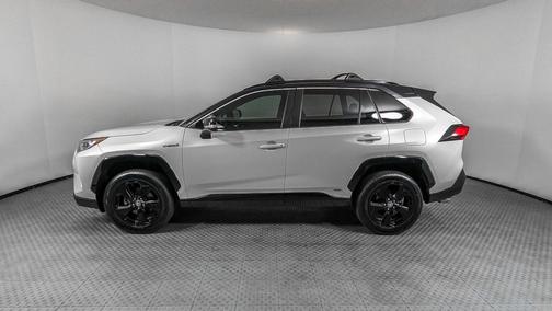 2021 Toyota RAV4 Hybrid SE