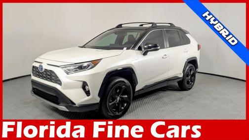 2021 Toyota RAV4 Hybrid SE