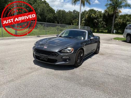 2017 FIAT 124 Spider Base