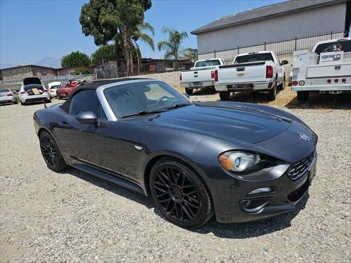 2017 FIAT 124 Spider Base