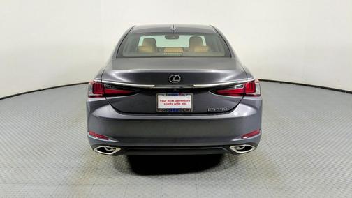 2019 Lexus ES 350 Base