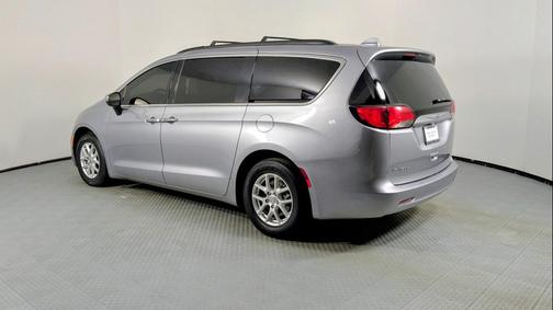 2020 Chrysler Voyager LXI